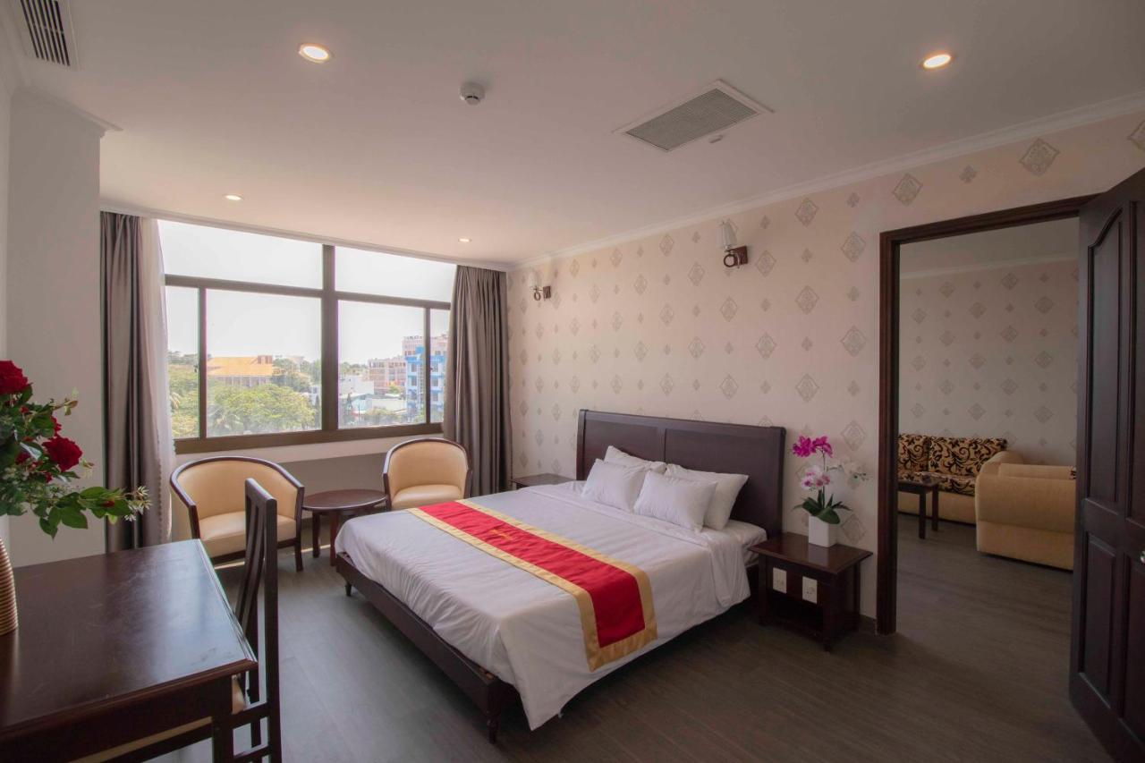 Vung Tau P&T Hotel Esterno foto