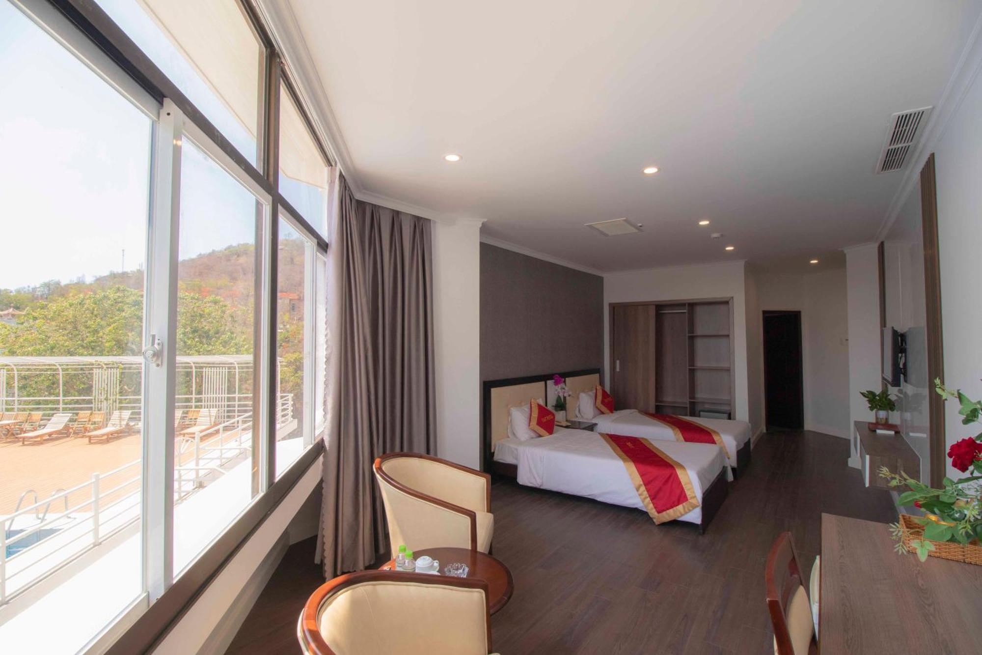 Vung Tau P&T Hotel Esterno foto