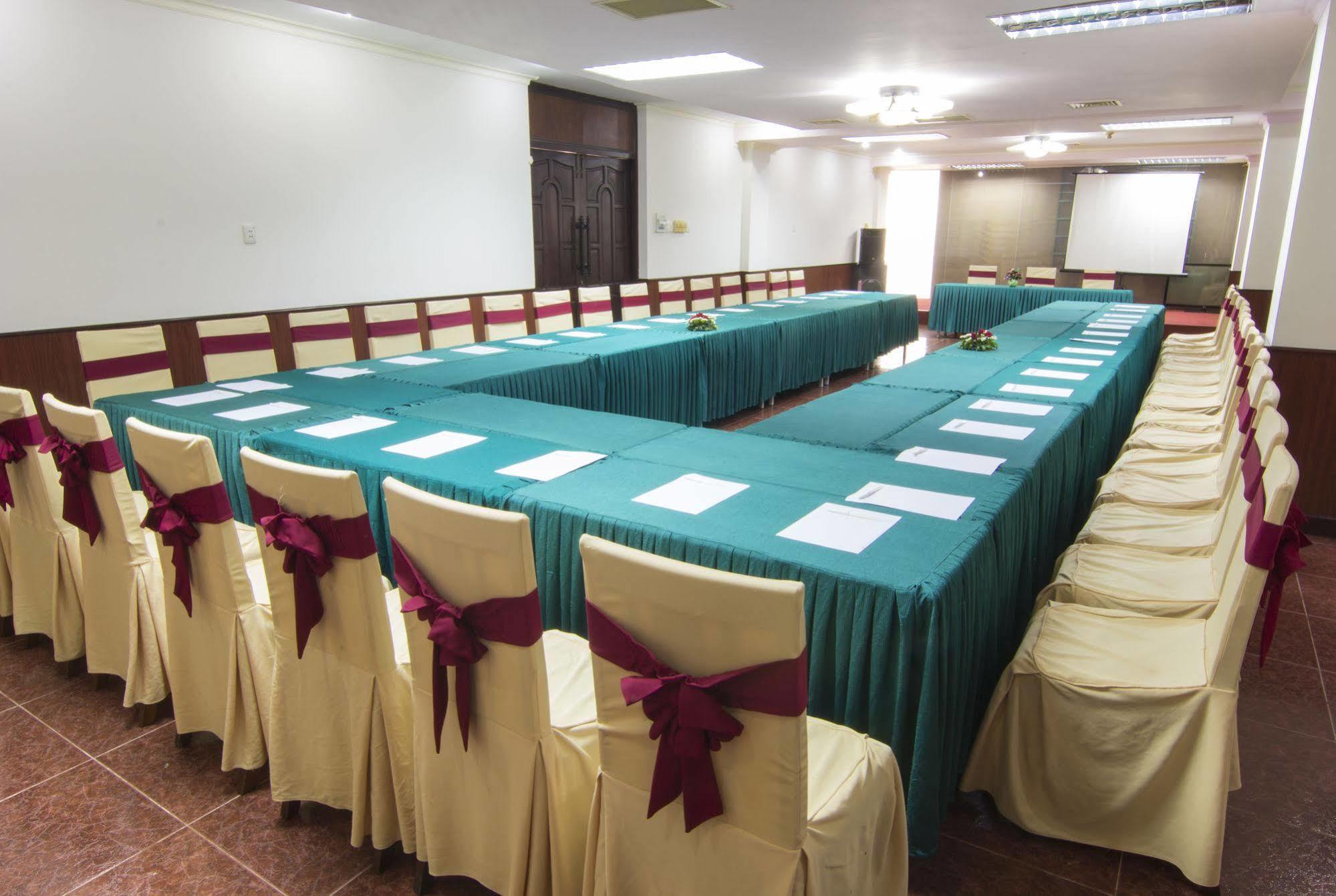 Vung Tau P&T Hotel Esterno foto
